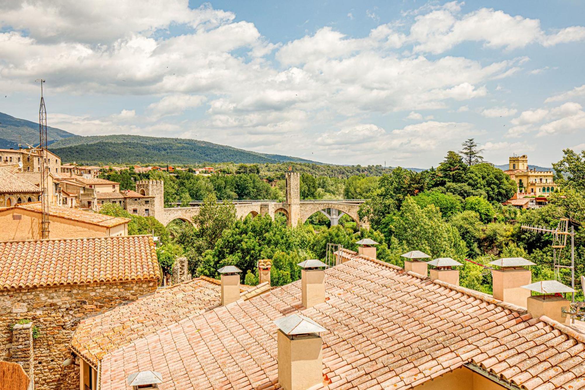 Abadia Mirador The Best Panoramic Views Besalú Zewnętrze zdjęcie
